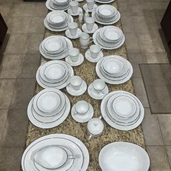 95pc Noritake Temptation China Set, Wedding, Catering, Thanksgiving, Big Dinner, Special Events