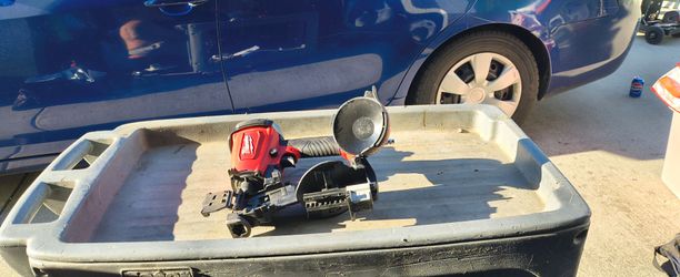 Milwaukee Coil Roofing Nailer 7220-20