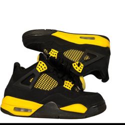 Jordan 4 Retro Thunders 