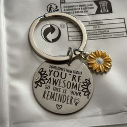 You’re Awesome Reminder Keychain With Sunflower 
