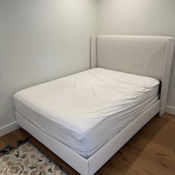 Lulu & Georgia Bed frame (Queen) - Natural Linen Color