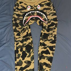 bape yellow camo shark sweat pants