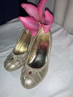 Steve Madden Gold “Princess” Shoes
