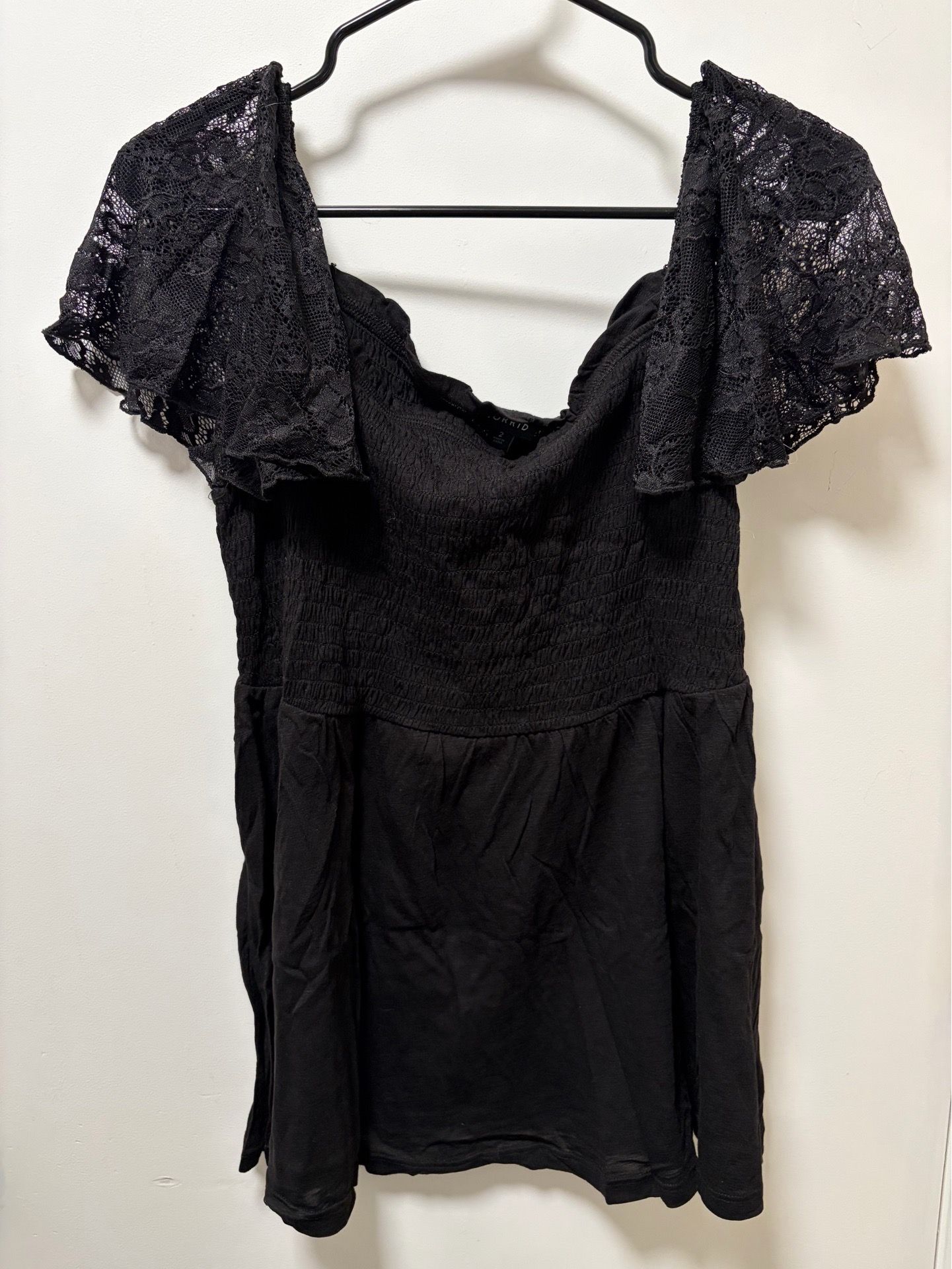 Torrid top. 2X 18-20. Black