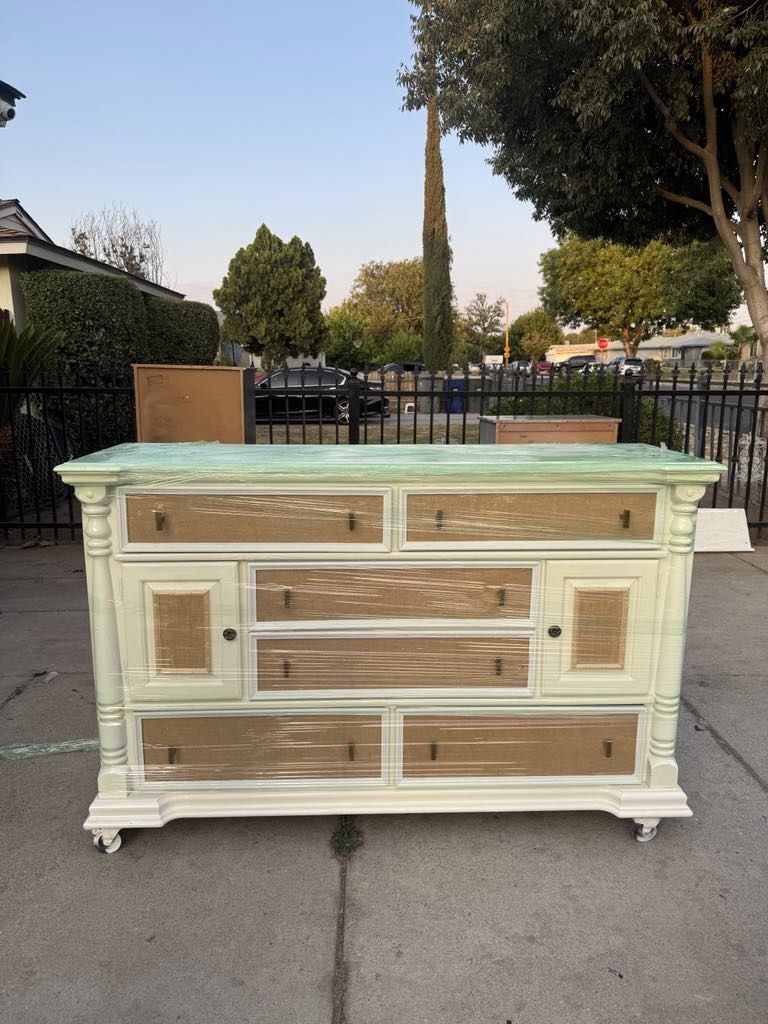 Wooden Six Drawers Long Dresser
