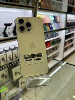 iPhone 15 Pro Max 256GB Unlocked