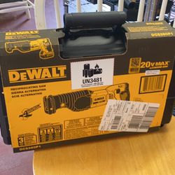 DEWALT 20-Volt MAX Cordless Reciprocating Saw with (1) 20-Volt Battery 5.0Ah & Charger