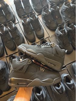 Jordan 4 Black Cat