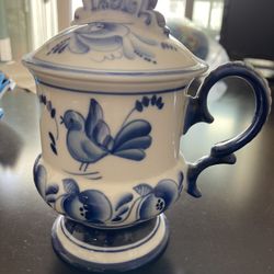 RUSSIAN GZHEL: Traditional Russian Craft Of blue And White Ceramics