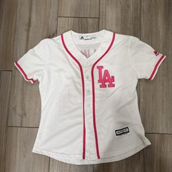 Woman’s LA jersey