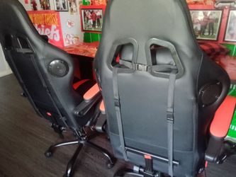 Game chairs blue tooth speakers and massger