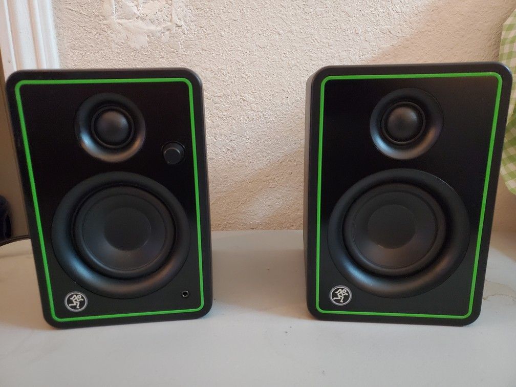 Mackie CR3-X Multimedia Monitors