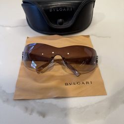🔥 Authentic BVLGARI Vintage Shield Sunglasses – NEED MONEY, PRICES TO SELL!!!
