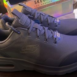 Men’s Skechers Size 8.5