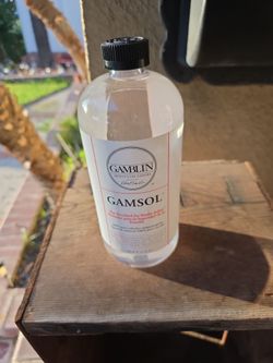 Gamblin Gamsol, an artist-grade Odorless Mineral Spirit (OMS)