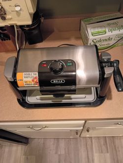 Waffle maker