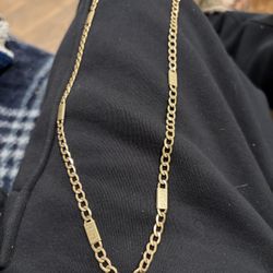 Gold Cuban Link 