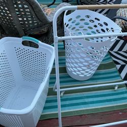 Two Nice, Beautiful, Big , White Laundry Baskets, Big Enough For A Lot Of Clothes.  A Small Clothes Rack (NO SHIPPING)