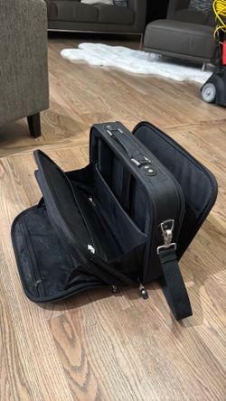 Dell laptop shoulder bag briefcase