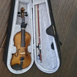 Cremona SV-75 Premier Novice Series Violin Outfit 1/8 Outfit