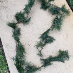 9ft Rochester Garland