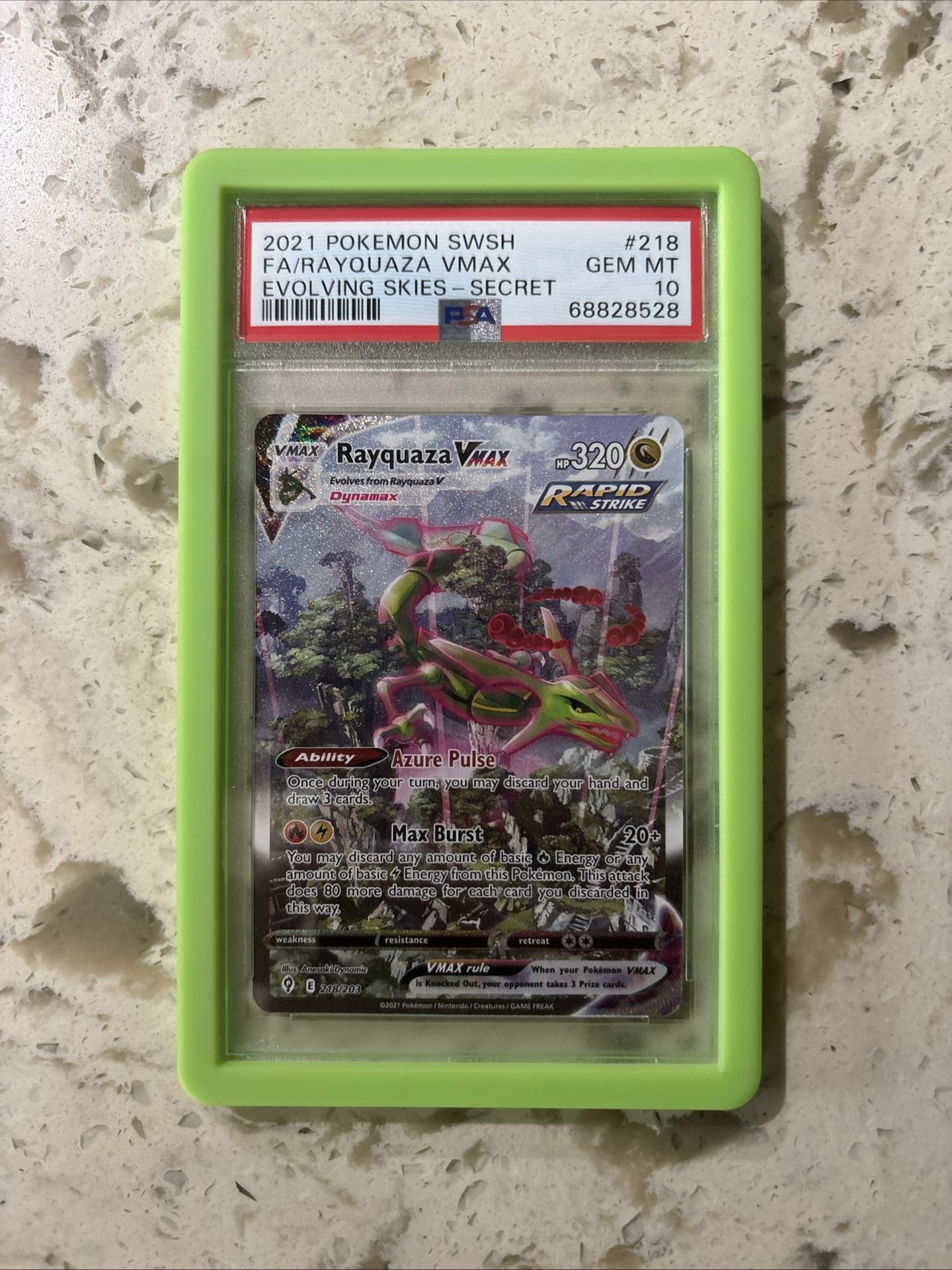 Rayquaza Vmax PSA10