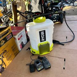 RYOBI
ONE+ 18V Cordless Battery 4 Gal. Backpack Chemical Sprayer with 4.0 Ah Battery and Charger