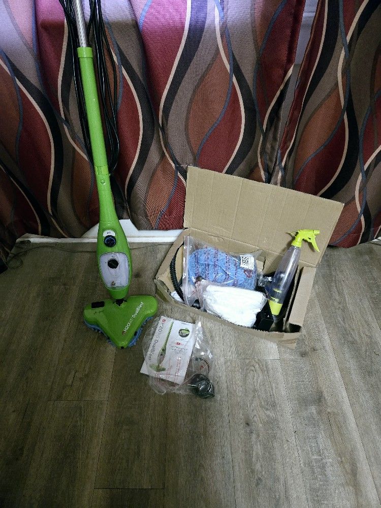 H2OX5 Dual Blast Mop Steam System With Attachments (Read)