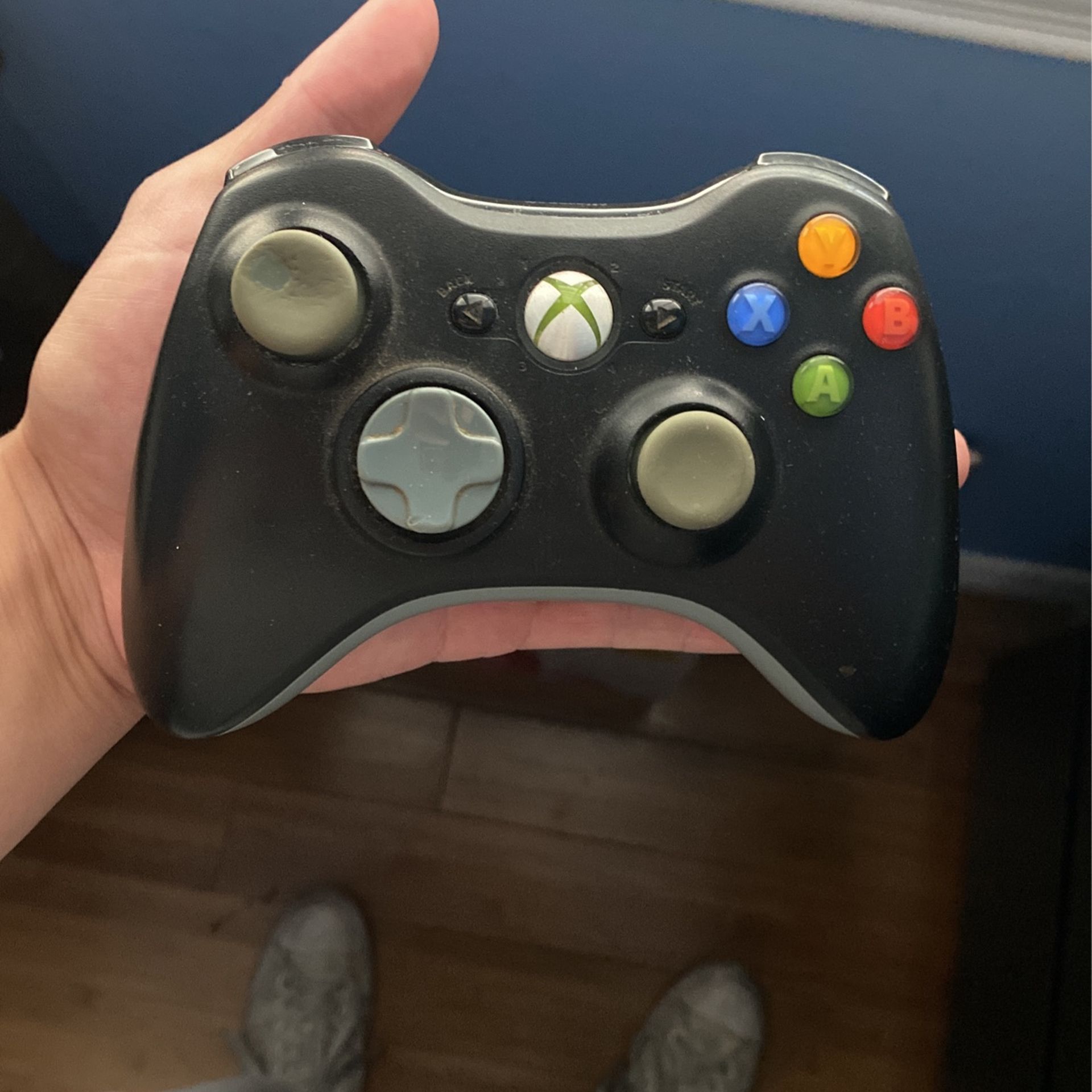 Xbox 360 Controller-Black ($15)