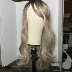 Wig. 825106