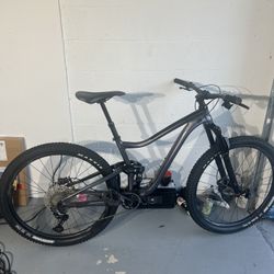 Giant Trance 29er Mountain Bike 