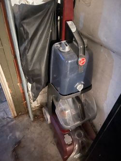 Hoover PowerScrub Carpet Cleaner – Selling As Is