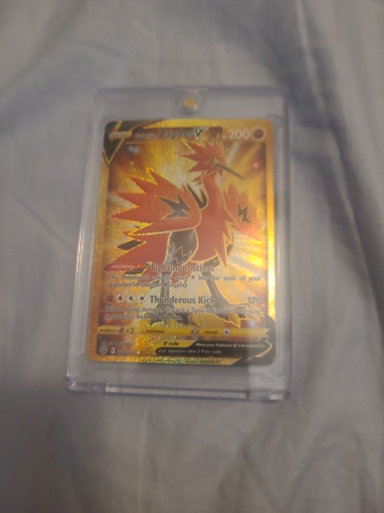 Zapdos V Pokémon Card