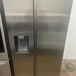 🎊🎈Samsung Refrigerator Stainless Steel Counther Depth Nice🎊❤️