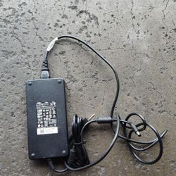 Dell laptop 240w Charger