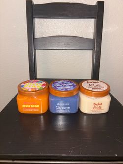 Tree hut body scrubs