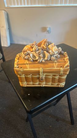 handmade coastal seashell-encrusted decorative box