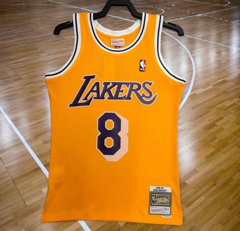 Kobe Bryant 1996/1997 Los Angeles Lakers #8 Home Jersey Mitchell & Ness