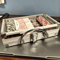 Fabulous Grouse Collector's Poker Set