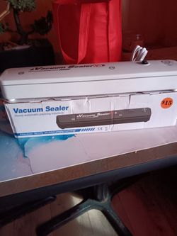 Vacuum sealer