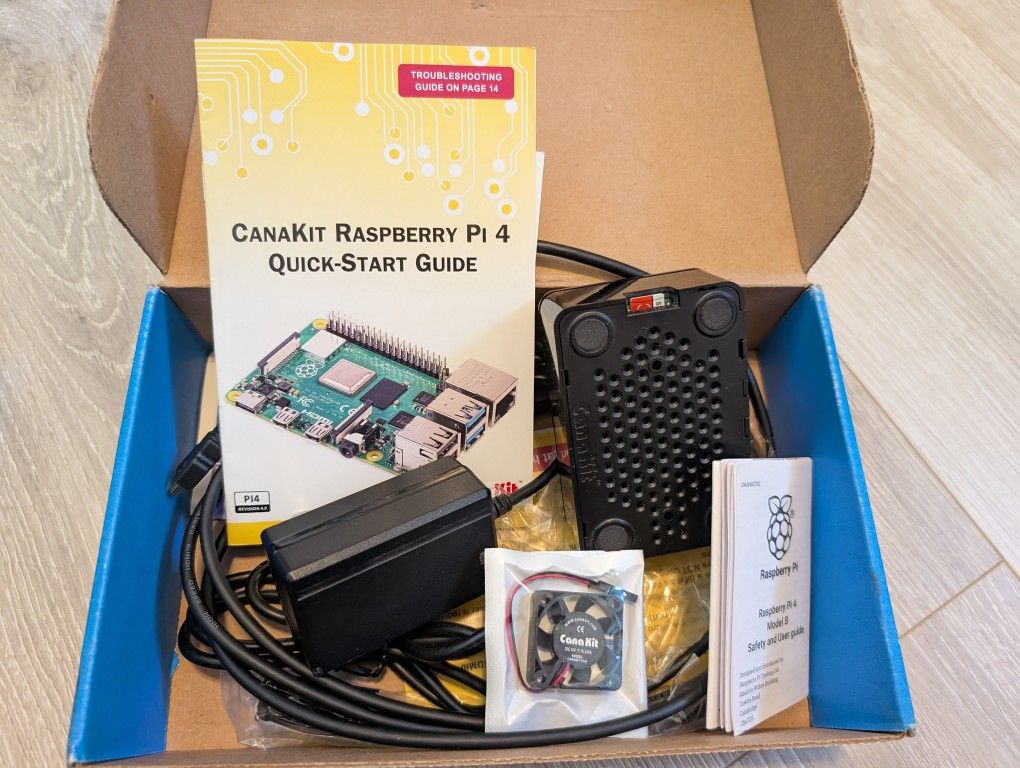 Raspberry Pi 4B w/ case & power supply + Home Assistant OS preinstalled