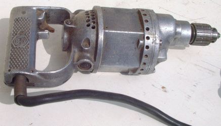 BLACK and DECKER Vintage circa 1930 WORKING ELECTRIC DRILL & This is an original and working (made about 1930) Black and Decker drill. .