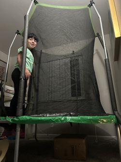 6 Ft Trampoline For Adults And Kids