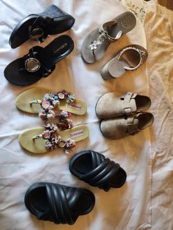 Lot of 5 Sandals incl BCBGeneration Blk Sandals w Medallion