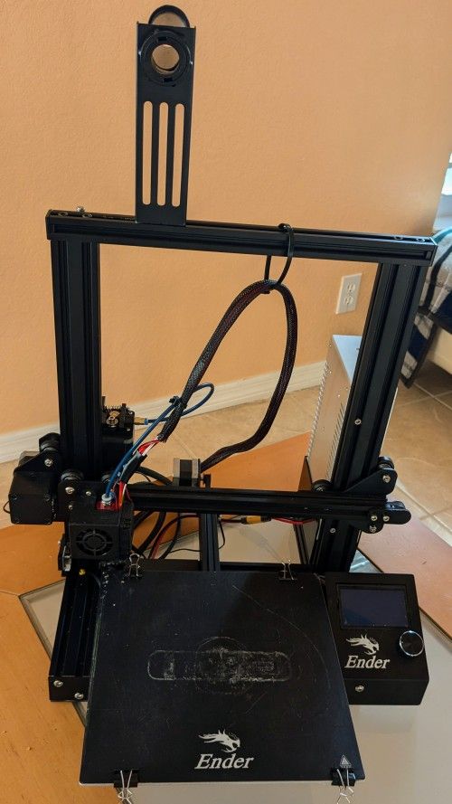 Creality Ender 3 - 3D Printer - $95