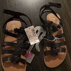 Little girls New sandals size 1youth