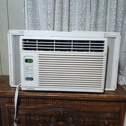 NEW LG Goldstar 6500 btu Air Conditioner 