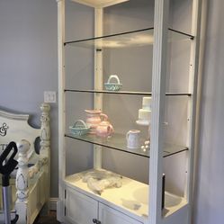 Cabinet - Light Up Glass Shelving