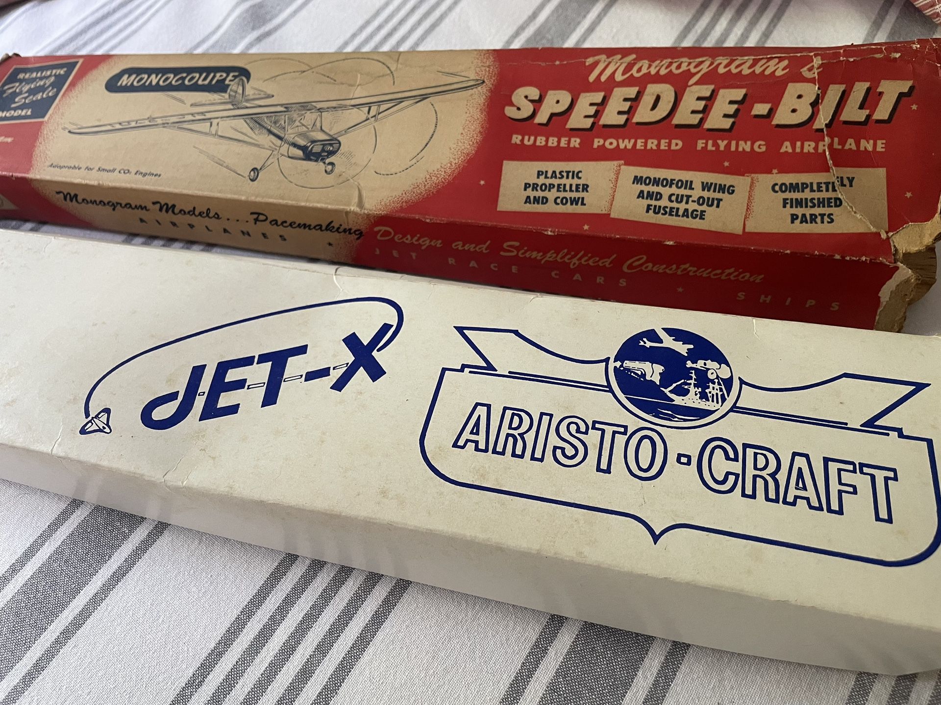 Vintage Model Airplanes Lot