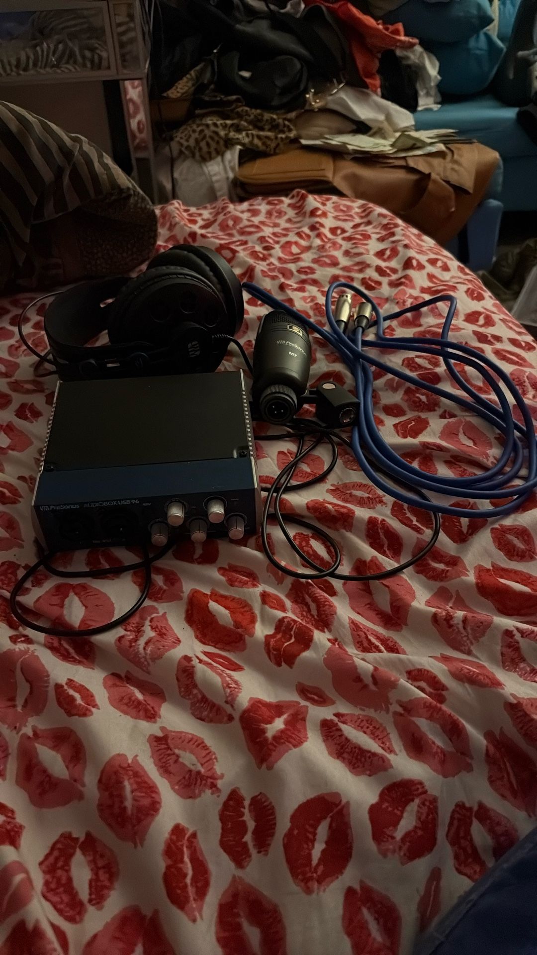 Presonus Audiobox iTwo Studio Bundle USB 2x2 Recording Interface+Mic+Headphones